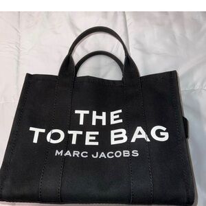 Marc Jacobs the tote bag